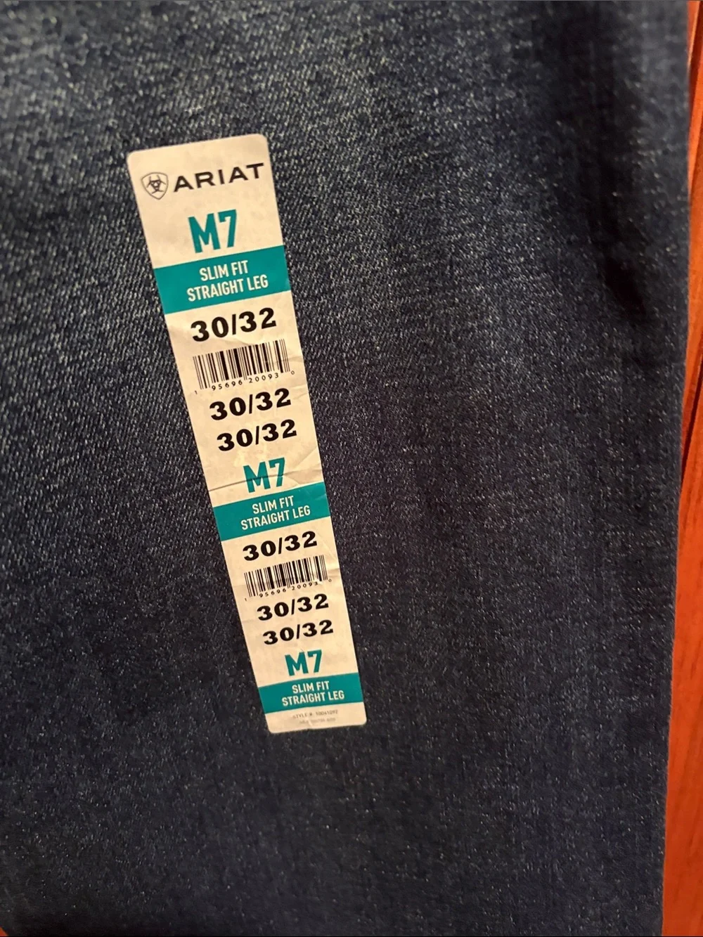 Ariat Slim Straight Jeans in Dark Indigo